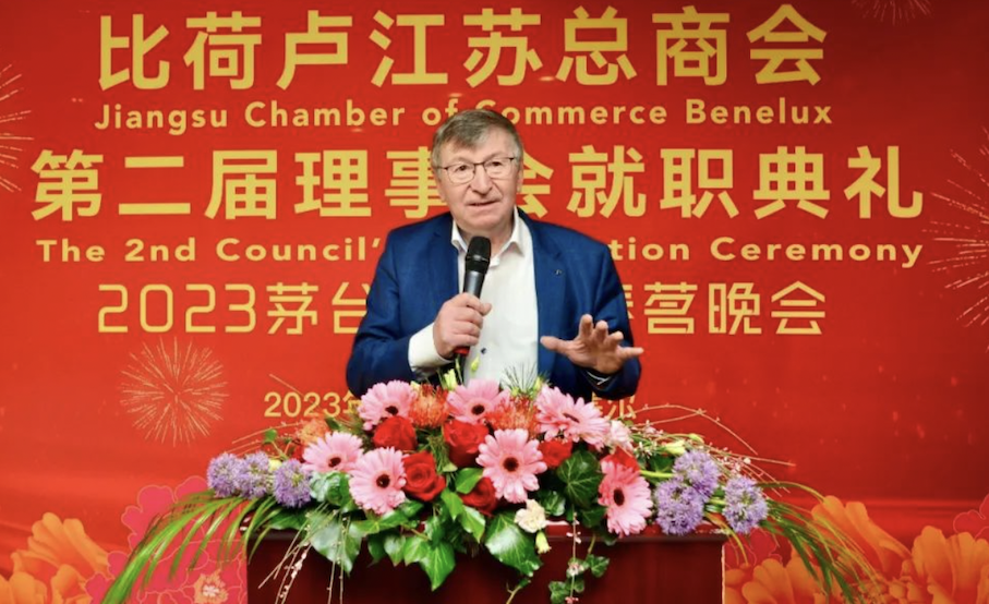 截屏2023-01-27 19.01.26.png